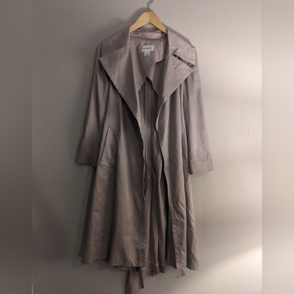 XS Tan Club Monaco Trench Coat - Picture 4 of 7